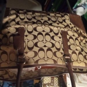 Coach tote bag signature open closure canvas leather brown 6086